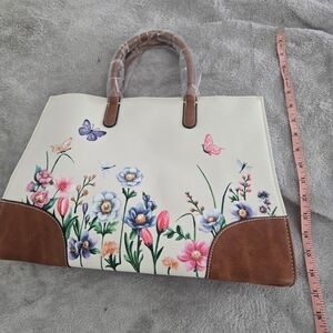 Avon Cream and Brown Floral Tote